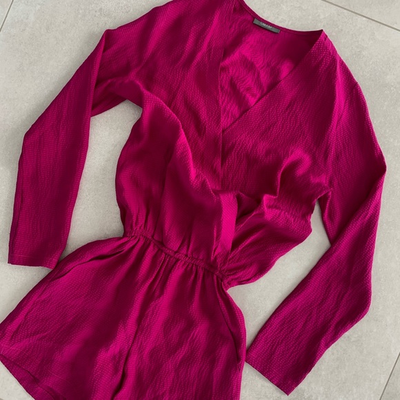 FUSCHIA PINK ROMPER - Picture 3 of 8